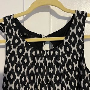 Maurice’s black and white sleeveless dress with belt size extra small